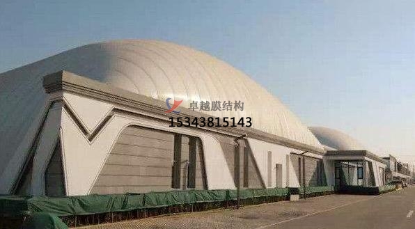 平凉市体育场充气葡萄视频APP官网下载安装【施工案例】
